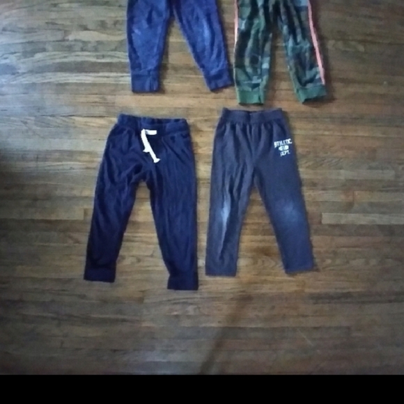 Boys pants joggers 4T - Picture 4 of 5